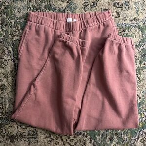 GAP Mauve Sweatpant and Crewneck Set